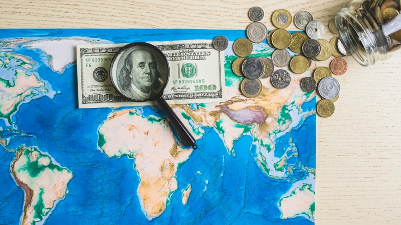 EL TRILEMA POLÍTICO DE LA ECONOMÍA MUNDIAL